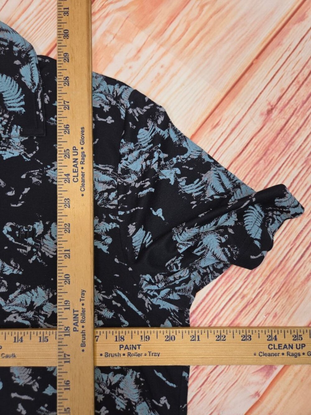 Travis Mathew Black & Blue Abstract Print Mens Polo Large Pima Cotton Blend - Picture 7 of 7